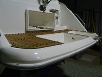 Boats teak bath platform